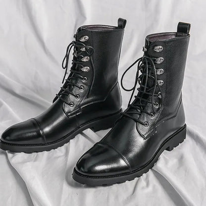 LÉONARD — Bottes Hautes en Cuir Patiné à Lacets